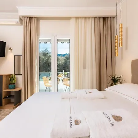 Ninemia Ξενοδοχείο