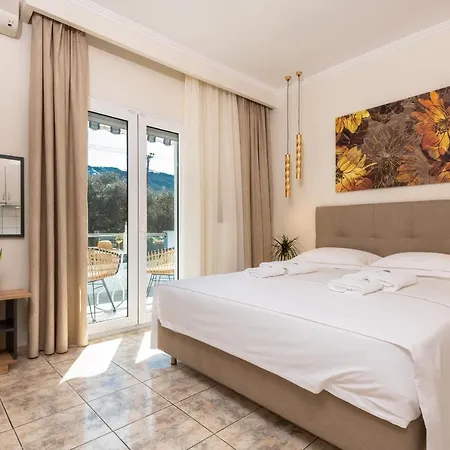 Ninemia Hotel *