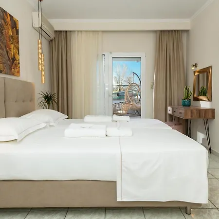 Hotel Ninemia *